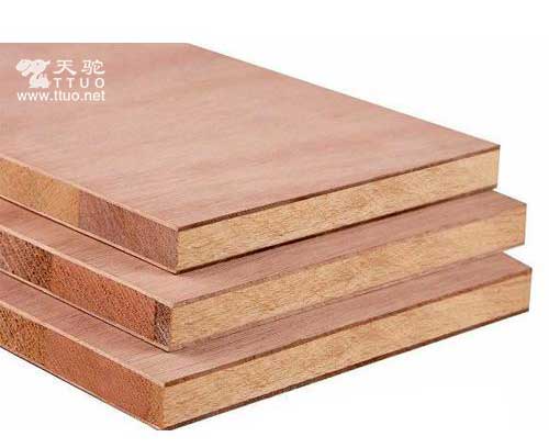 如何选择购买木工板