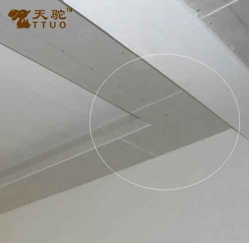 防止石膏板活开裂